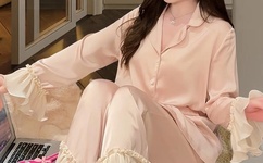 国产无套粉嫩白浆在线观看